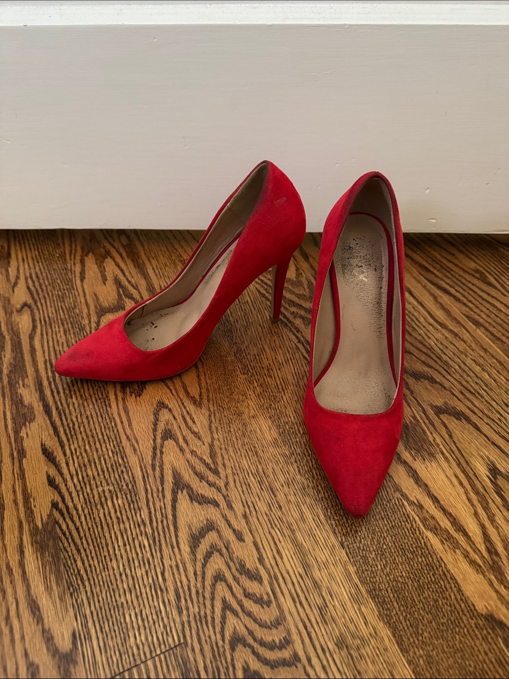 Mixx Shuz Classic Kayla-02 Red Faux Suede Pointed Toe Pumps Stilettos Size 6